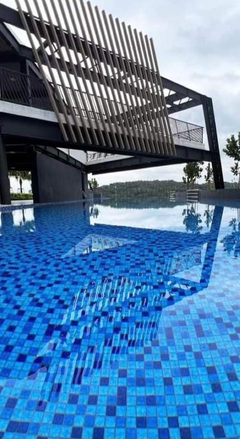 Apartment A&z Residensi Adelia2, Bangi Avenue, Free Wifi, Pool *