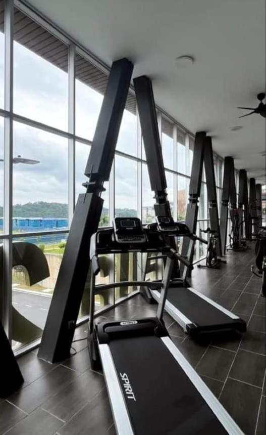 A&z Residensi Adelia2, Bangi Avenue, Free Wifi, Pool Apartment *