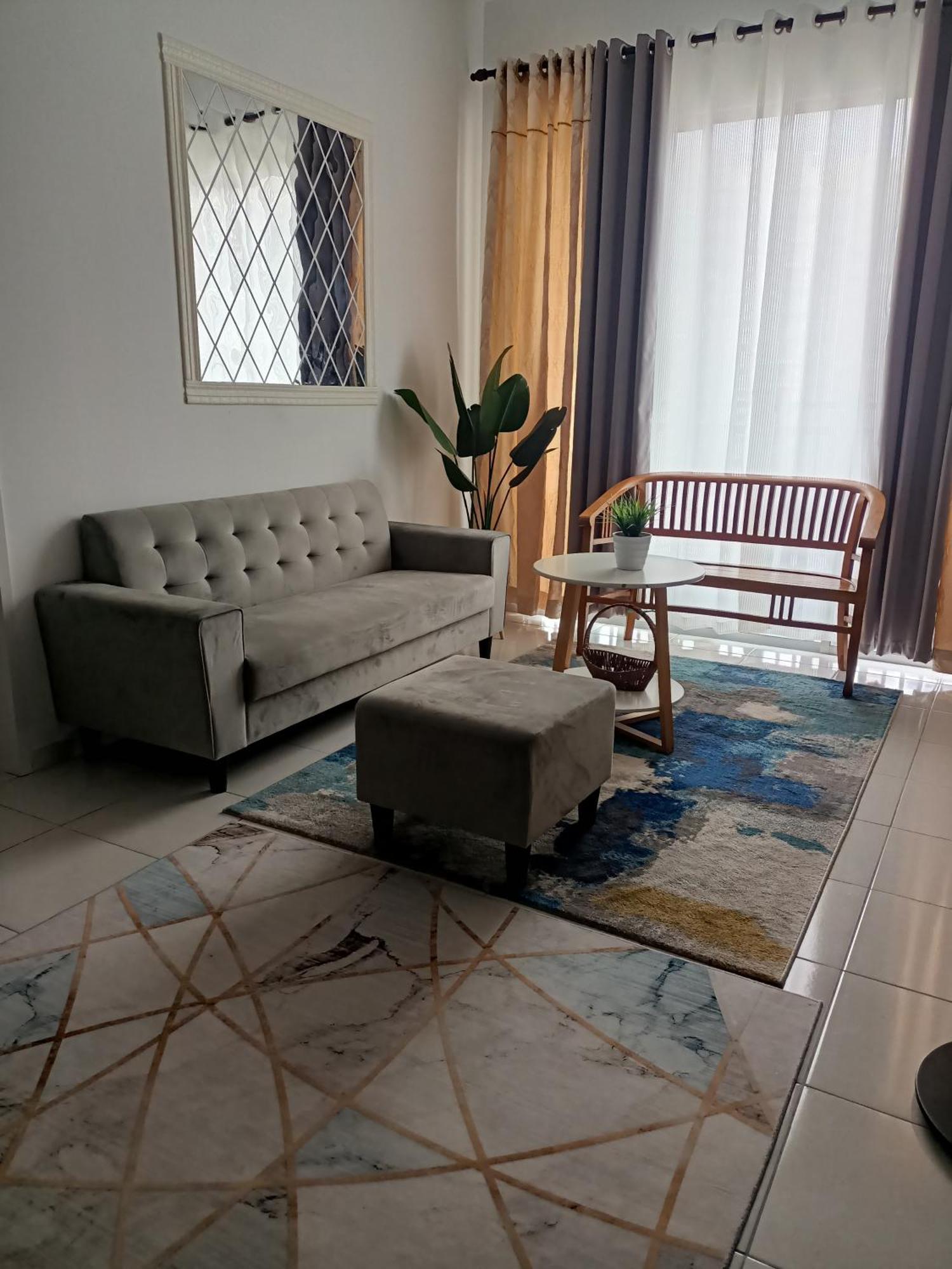 A&z Residensi Adelia2, Bangi Avenue, Free Wifi, Pool Apartment